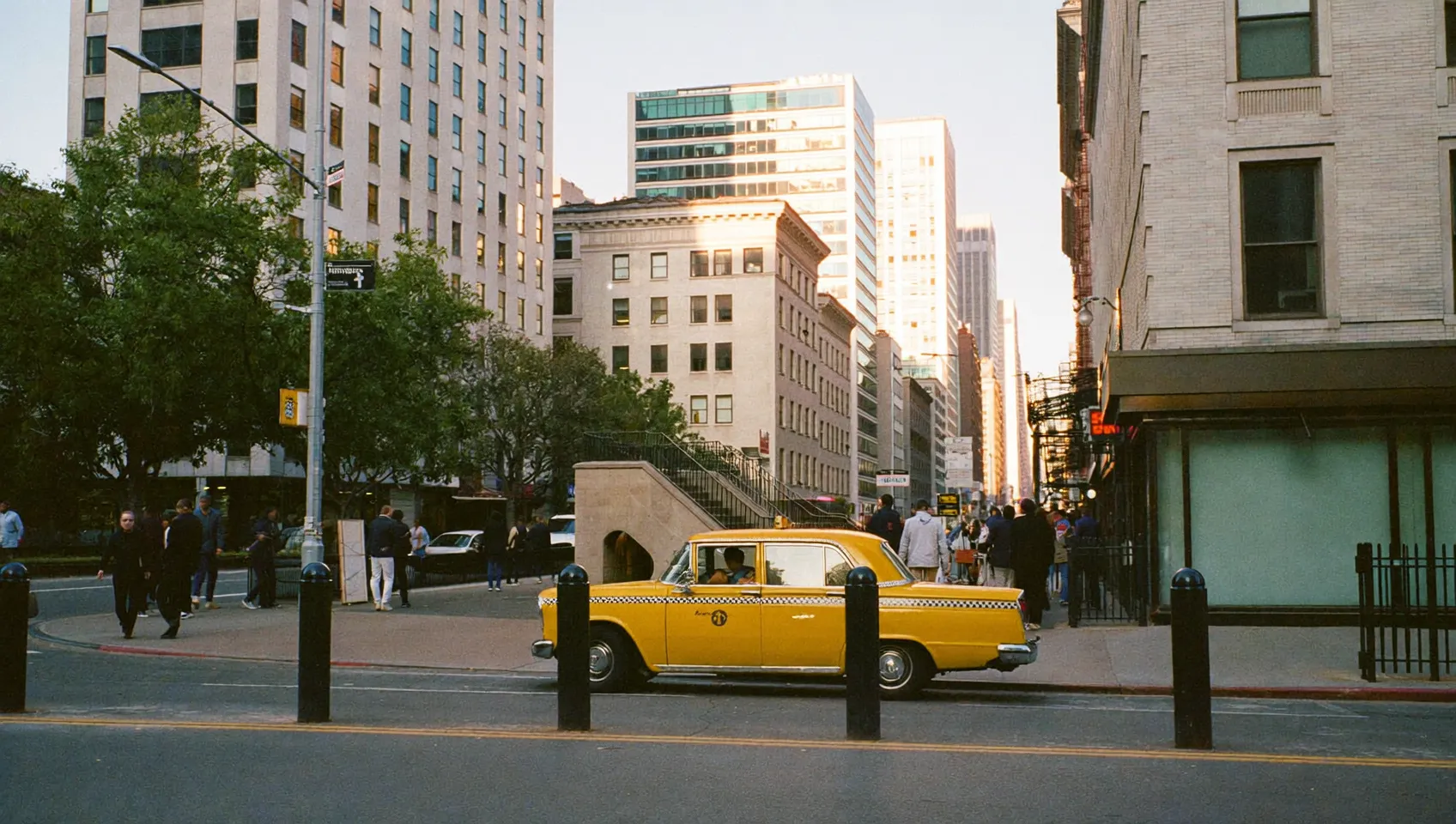 How to Get Around US Cities: A Local Transportation Guide