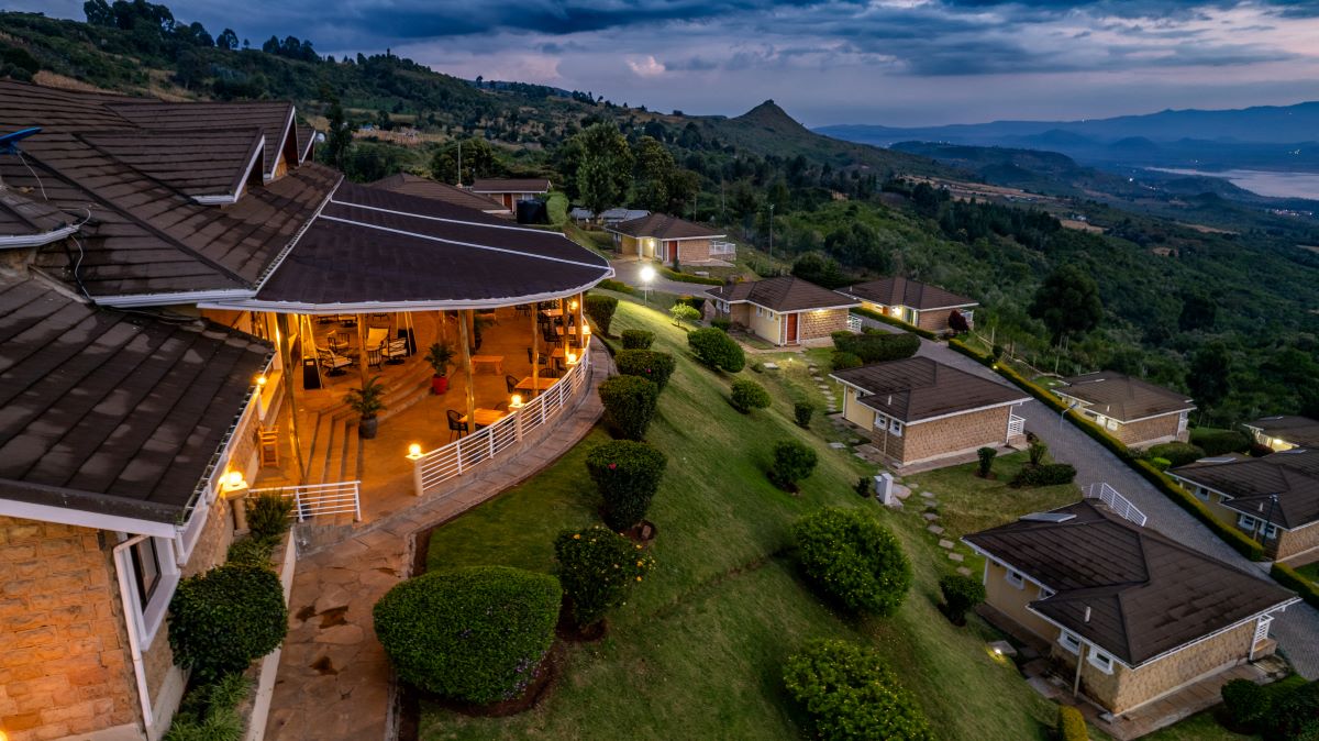 THE PELICAN LODGE LAKE ELEMENTAITA
